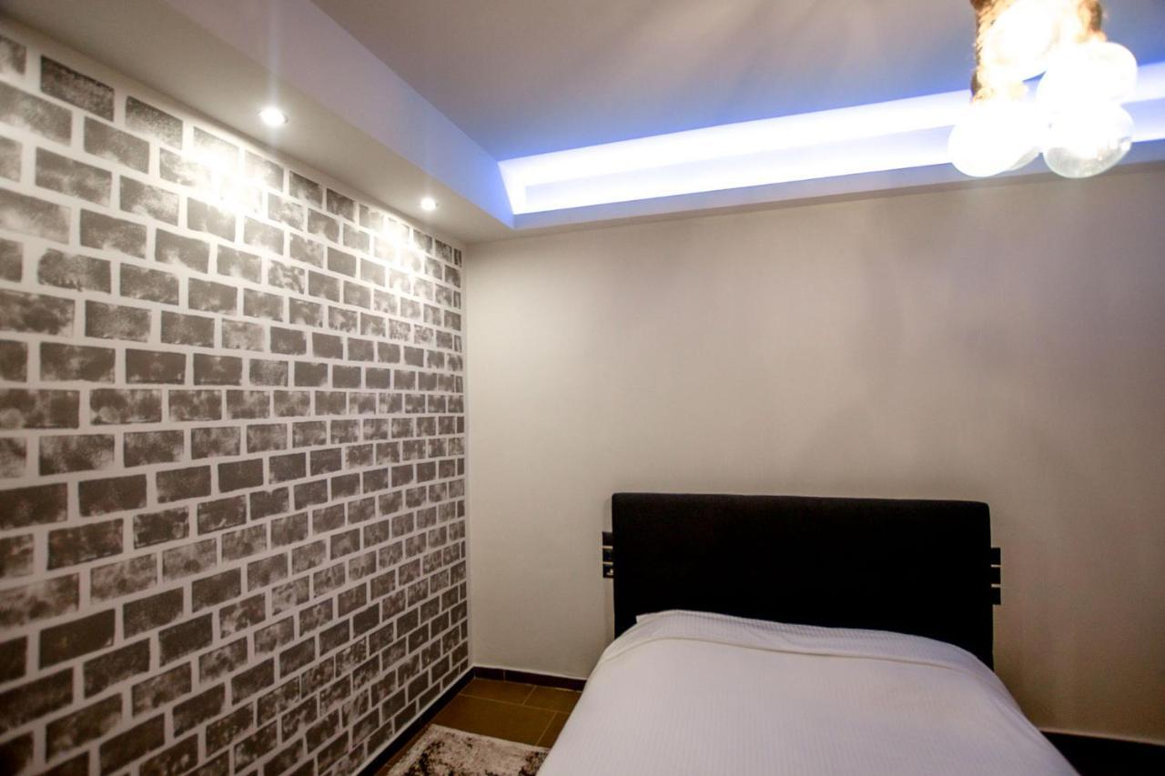 Centro Patras Apartment Bagian luar foto