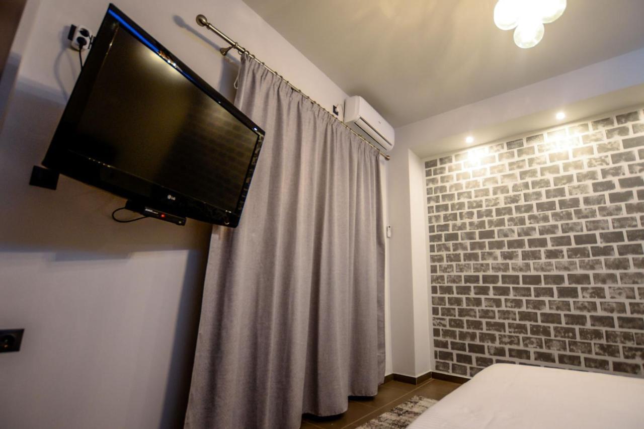 Centro Patras Apartment Bagian luar foto